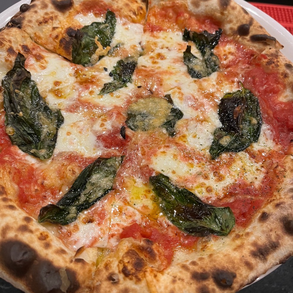 Margherita pizza